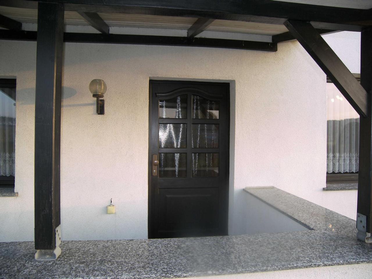 Ferienwohnung Im Haus Lutow 외부 사진